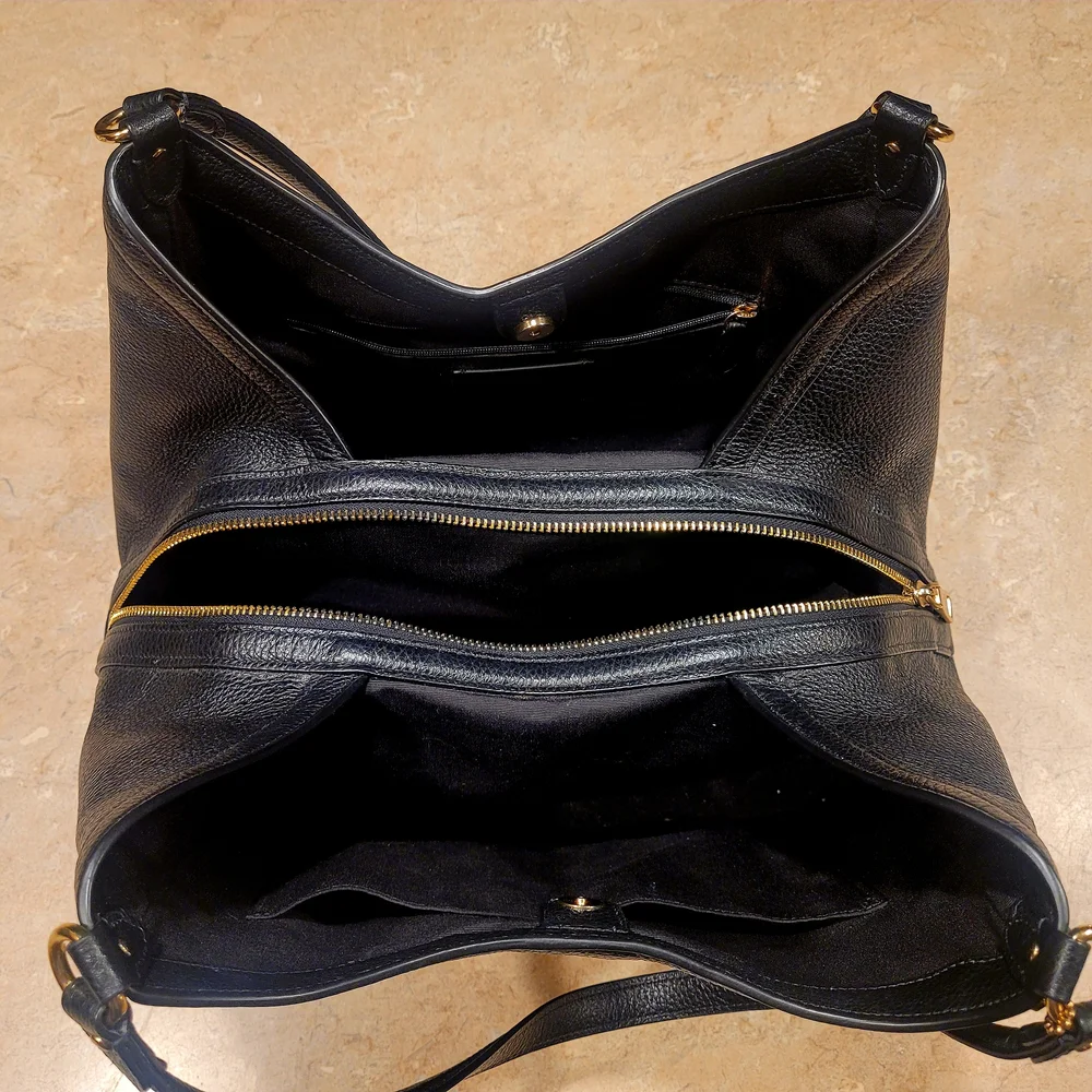 Coach Black Leather Women's Bag - Picture 4 of 7